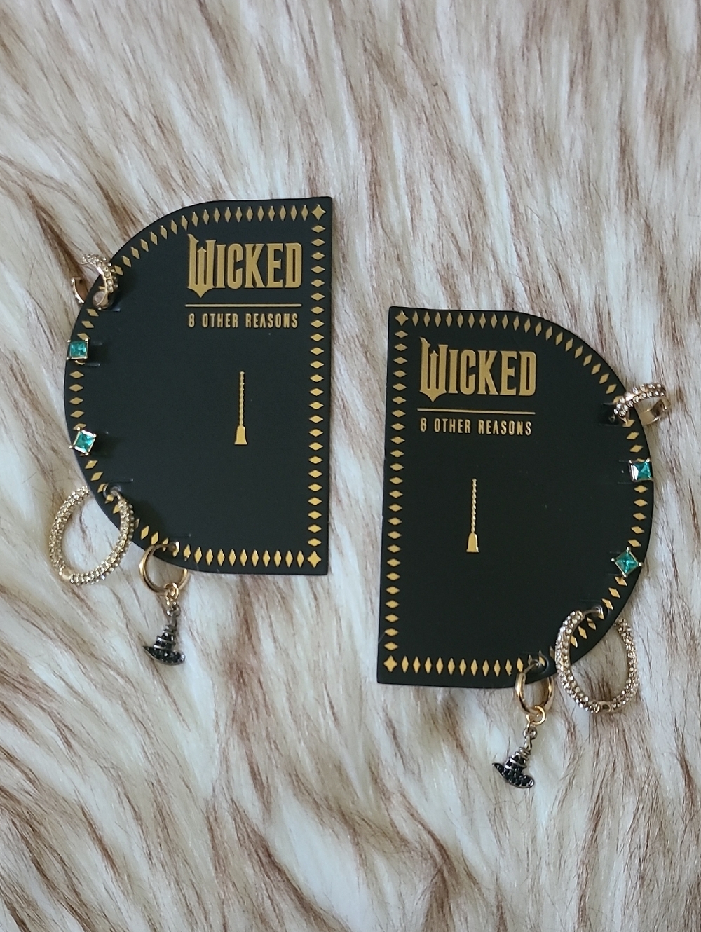 NWT Wicked & 8 Other Reasons Wicked Earring Set